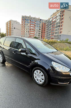 Мінівен Ford S-Max 2007 в 