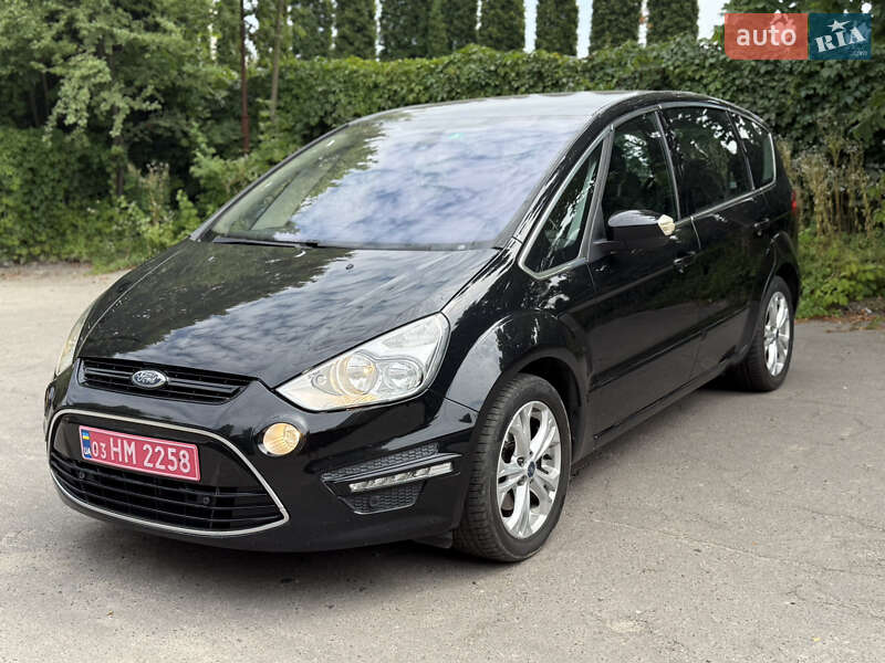Ford S-Max 2010