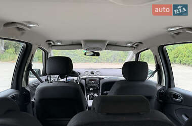 Минивэн Ford S-Max 2010 в 