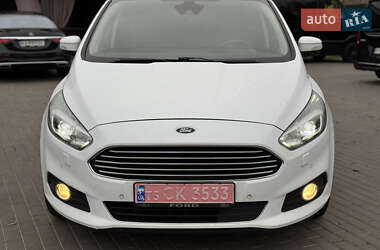 Минивэн Ford S-Max 2018 в 