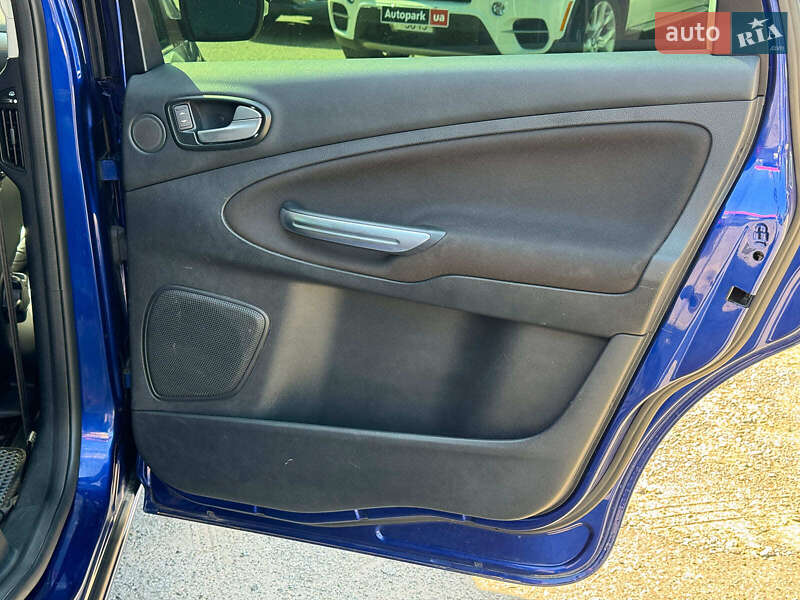 Минивэн Ford S-Max 2013 в Виннице