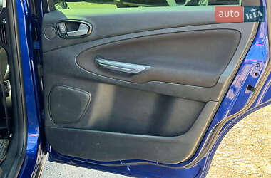 Минивэн Ford S-Max 2013 в 