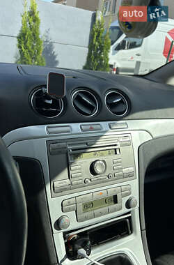 Минивэн Ford S-Max 2007 в 