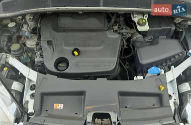 Минивэн Ford S-Max 2011 в 
