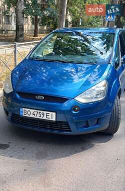Минивэн Ford S-Max 2006 в 