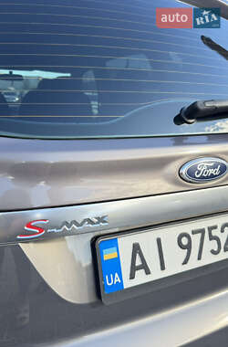 Минивэн Ford S-Max 2012 в 