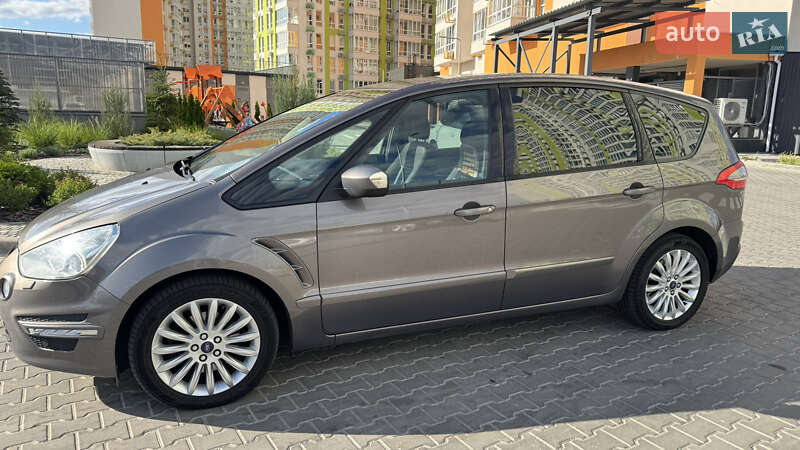 Мінівен Ford S-Max 2012 в Києві