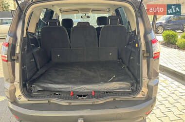 Минивэн Ford S-Max 2012 в 
