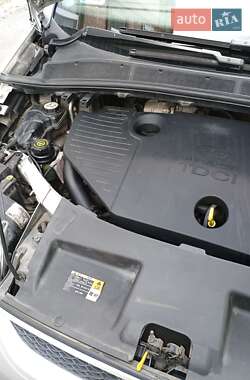 Мінівен Ford S-Max 2009 в 