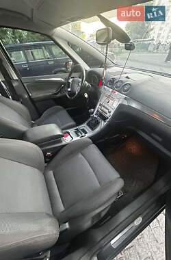 Минивэн Ford S-Max 2007 в 