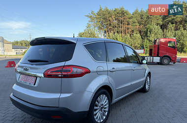 Мінівен Ford S-Max 2013 в 