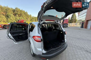 Мінівен Ford S-Max 2013 в 