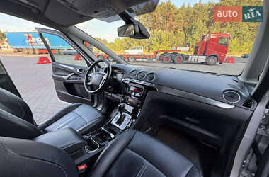 Мінівен Ford S-Max 2013 в 
