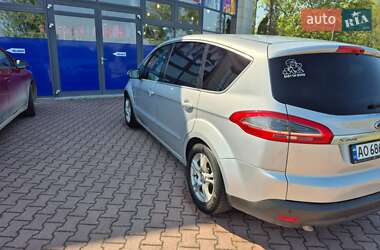 Минивэн Ford S-Max 2011 в 