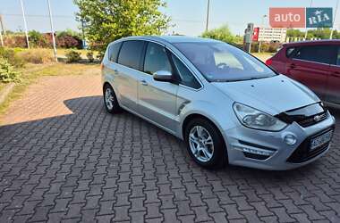 Ford S-Max 2011