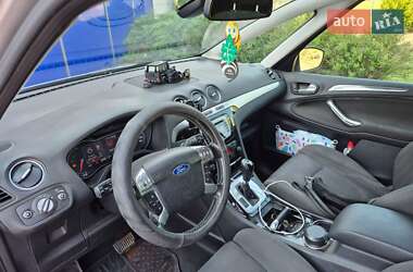 Минивэн Ford S-Max 2011 в 