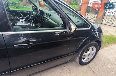 Минивэн Ford S-Max 2010 в 