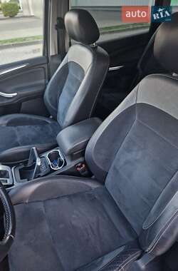 Мінівен Ford S-Max 2014 в 