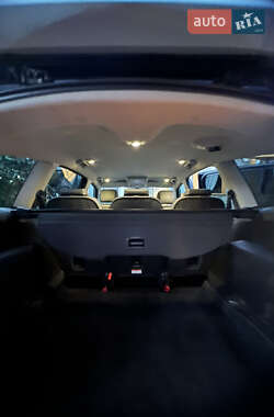 Мінівен Ford S-Max 2013 в 