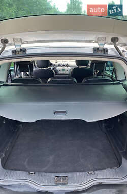 Минивэн Ford S-Max 2006 в 