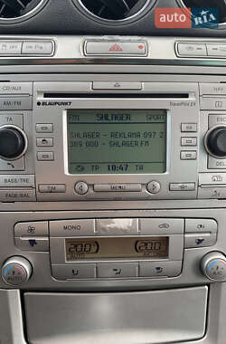 Минивэн Ford S-Max 2006 в 