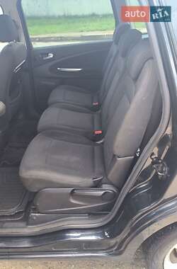 Минивэн Ford S-Max 2009 в 