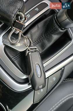Мінівен Ford S-Max 2015 в 
