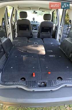 Мінівен Ford S-Max 2013 в 