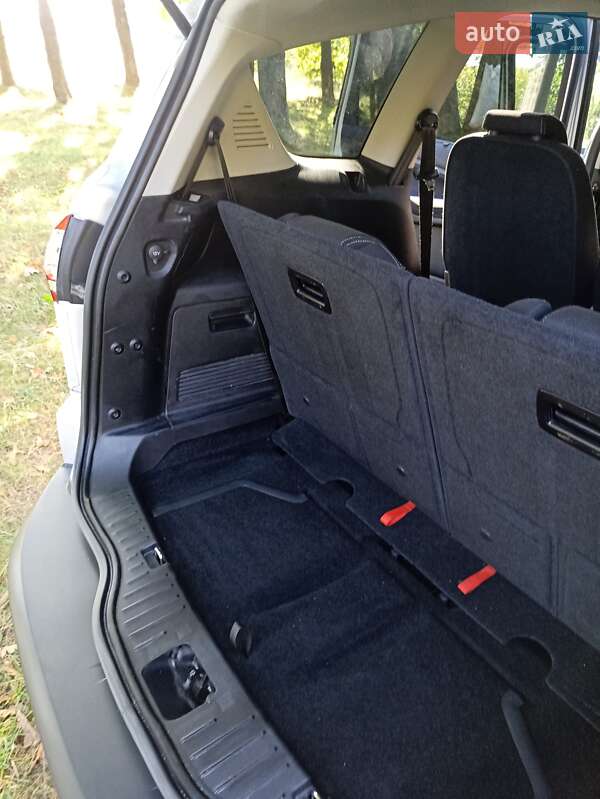 Минивэн Ford S-Max 2013 в Коростене