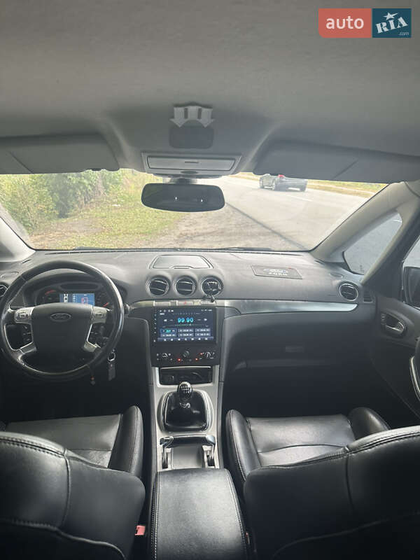 Минивэн Ford S-Max 2008 в Мене