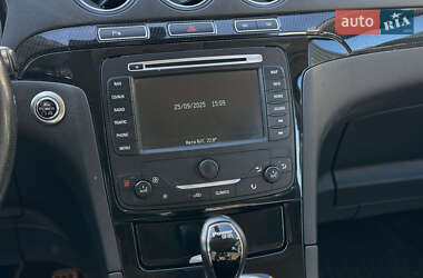 Мінівен Ford S-Max 2014 в 