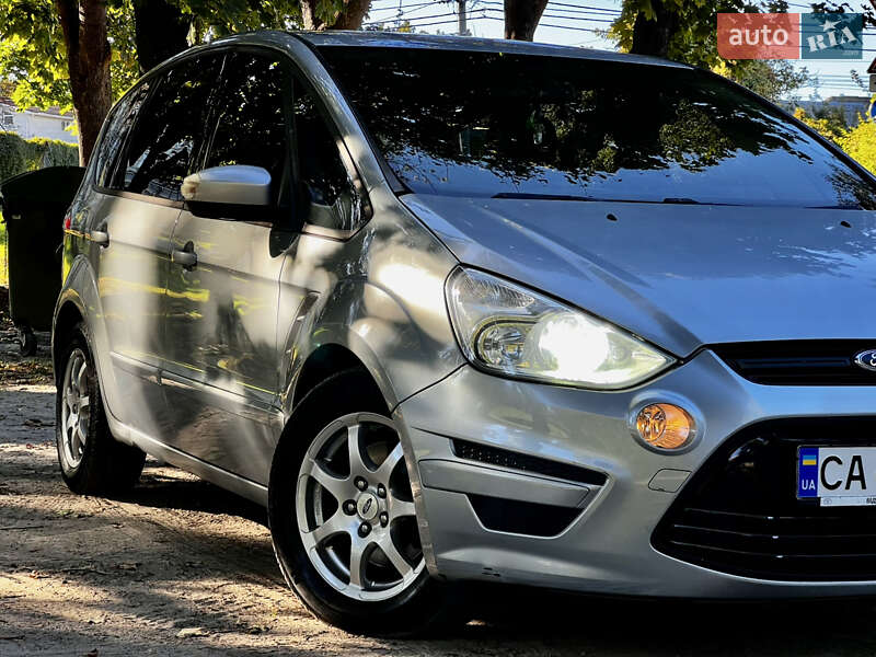 Мінівен Ford S-Max 2013 в Києві