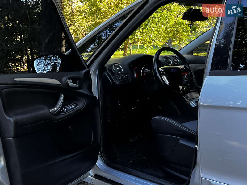 Мінівен Ford S-Max 2013 в Києві