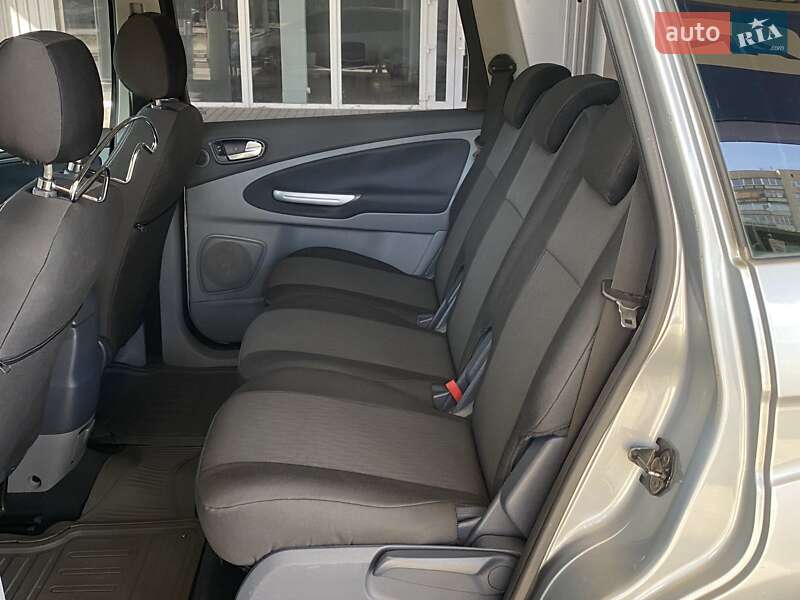 Мінівен Ford S-Max 2008 в Миколаєві