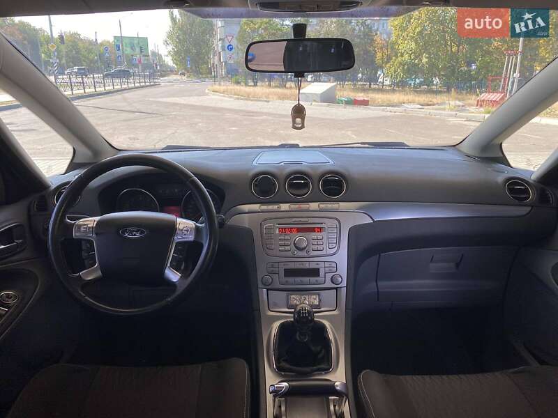 Мінівен Ford S-Max 2008 в Миколаєві