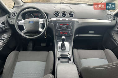 Мінівен Ford S-Max 2013 в 