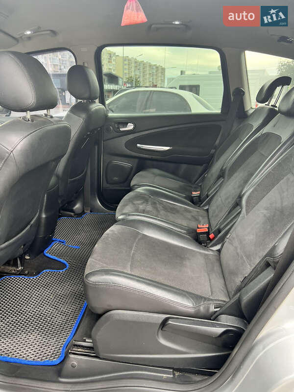 Мінівен Ford S-Max 2010 в Одесі
