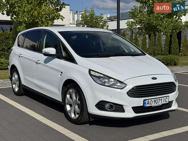 Мінівен Ford S-Max 2018 в Мукачевому