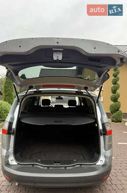 Минивэн Ford S-Max 2007 в 
