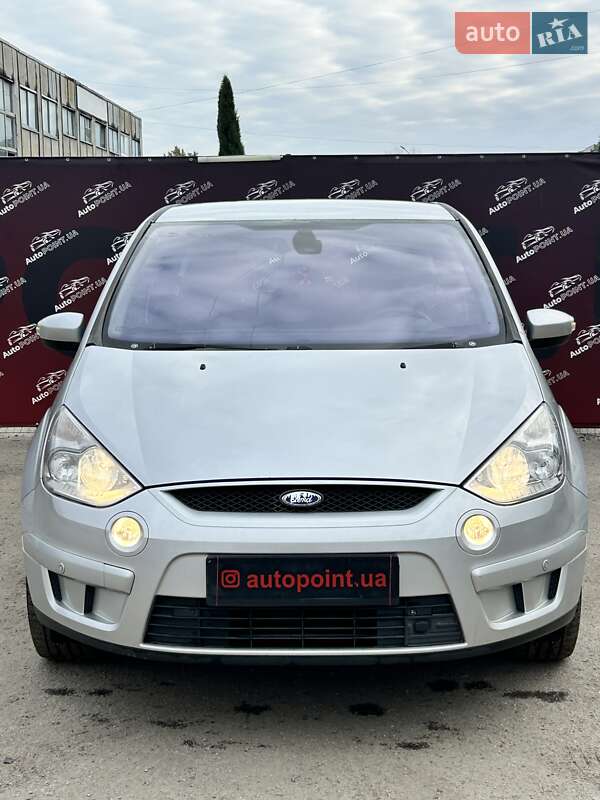 Ford S-Max 2009