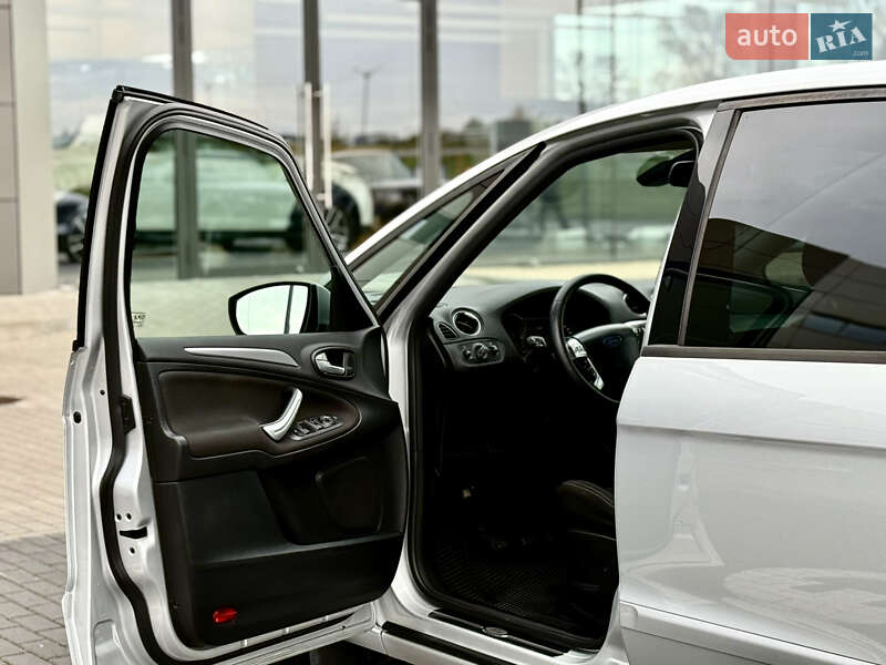 Мінівен Ford S-Max 2014 в Львові