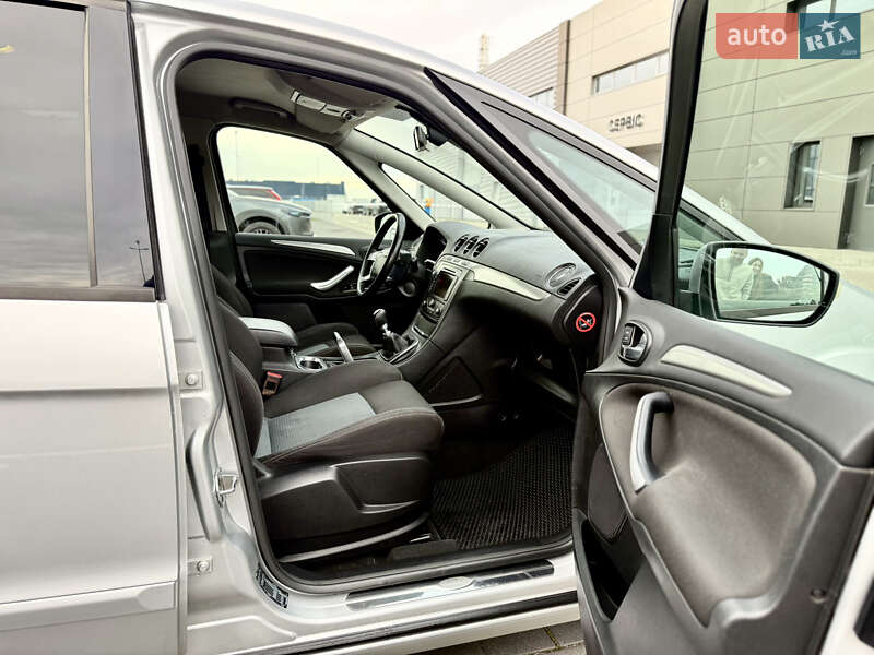 Мінівен Ford S-Max 2014 в Львові