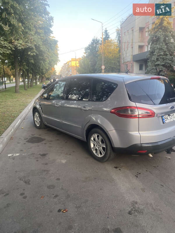 Минивэн Ford S-Max 2014 в Сарнах фото 4 Минивэн Ford S-Max 2014 в Сарнах