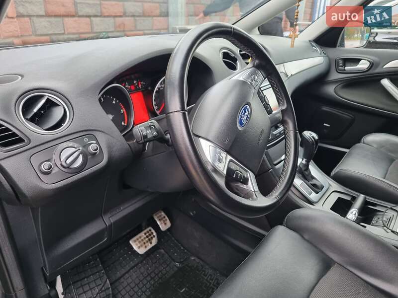 Минивэн Ford S-Max 2012 в Ровно фото 3 Минивэн Ford S-Max 2012 в Ровно