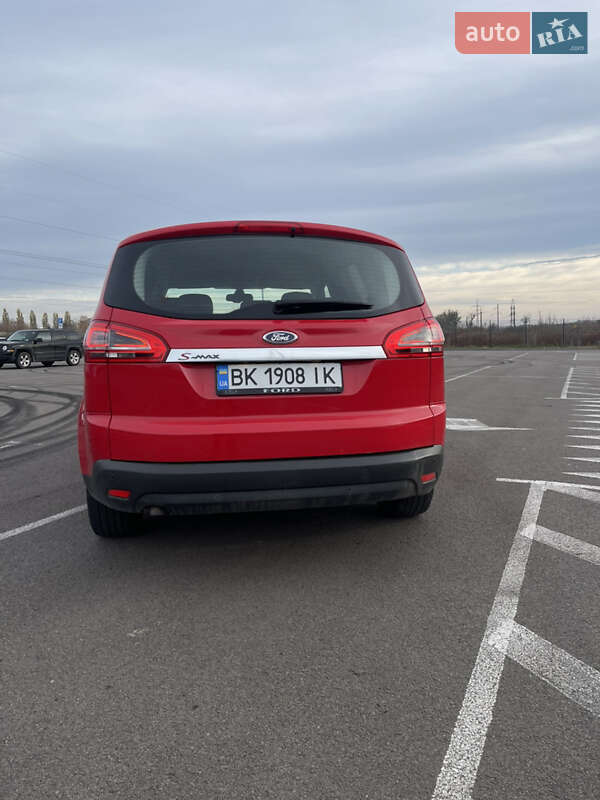 Минивэн Ford S-Max 2012 в Ровно