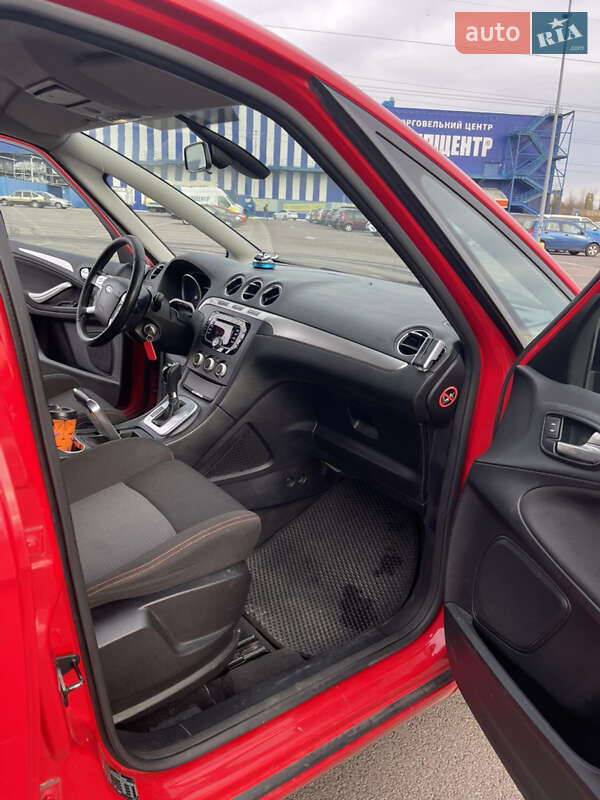 Минивэн Ford S-Max 2012 в Ровно