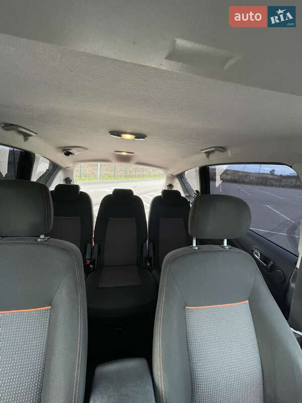 Минивэн Ford S-Max 2012 в Ровно