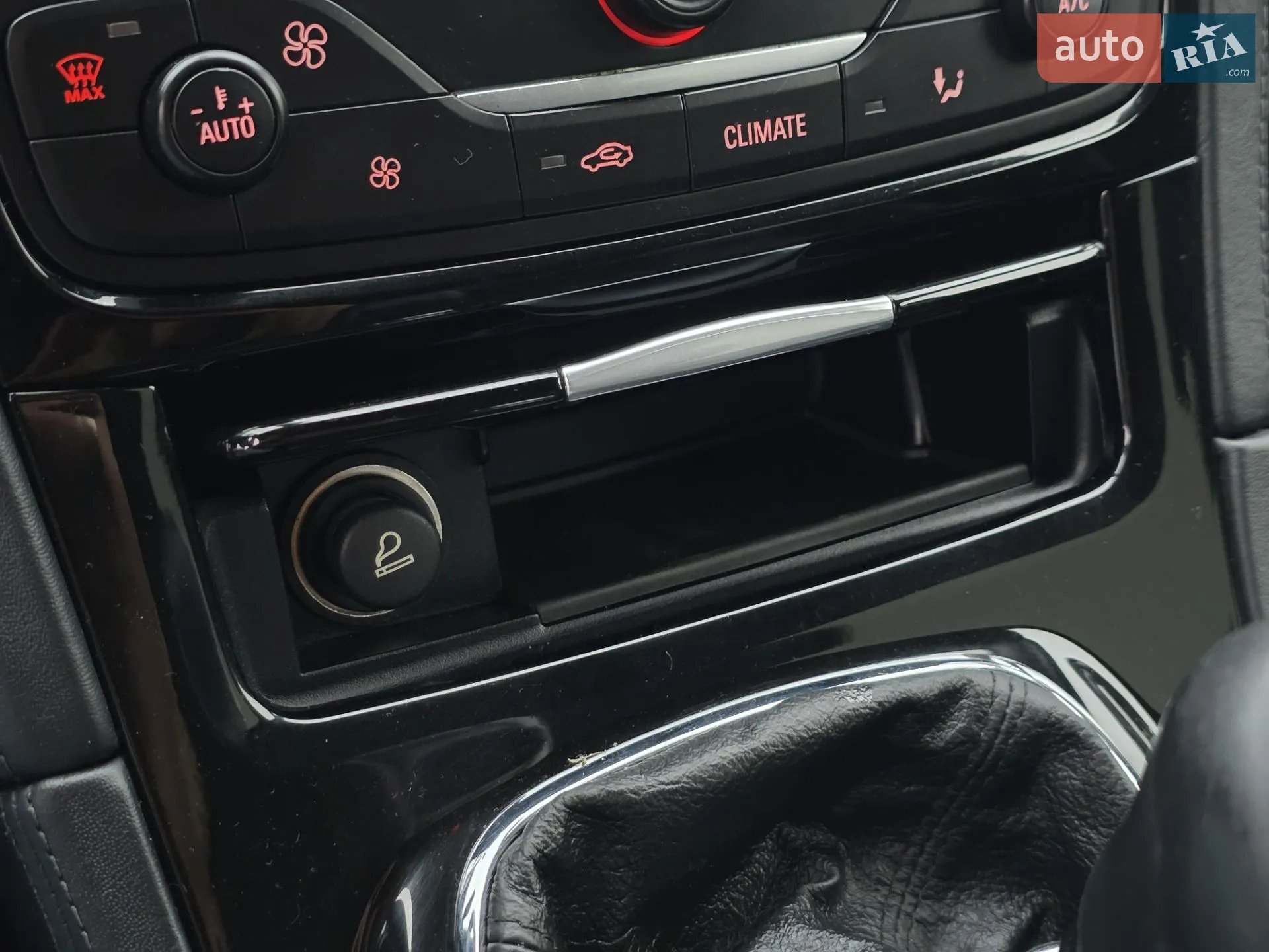 2015 Ford S-MAX - мініатюра 26