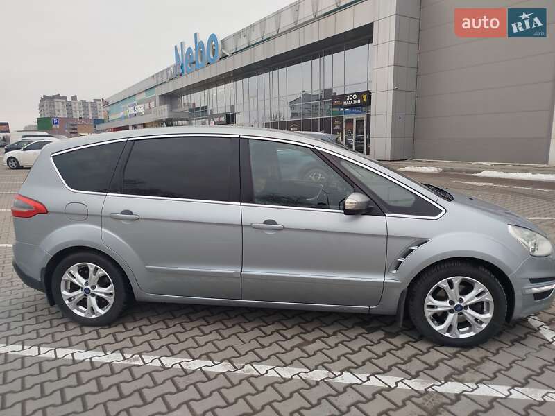 Мінівен Ford S-Max 2013 в Вишневому фото 7 Мінівен Ford S-Max 2013 в Вишневому