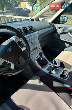 Минивэн Ford S-Max 2006 в Одессе